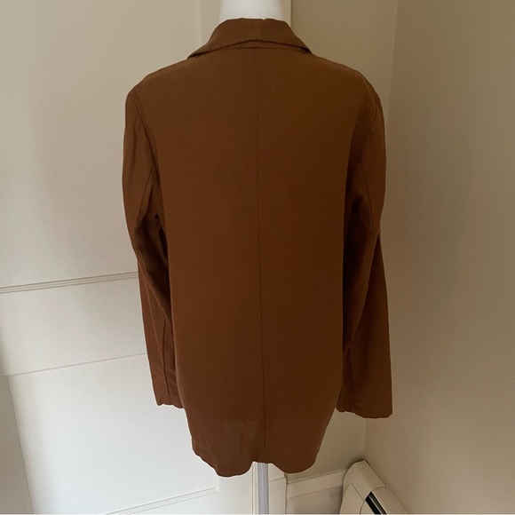 Old Navy Linen-Blend Relaxed Blazer - Picture 3 of 11